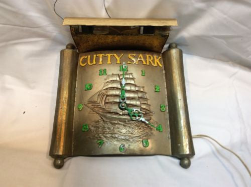 Vintage Cutty Sark  Metal Bar Clock (working)