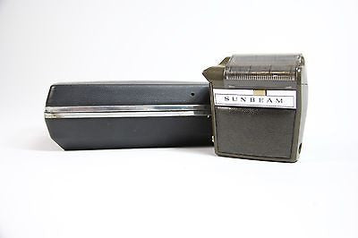 Vintage Sunbeam electric fastback shaver 808 w box cordless razor 1968